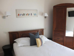 Hotels in Chablis
